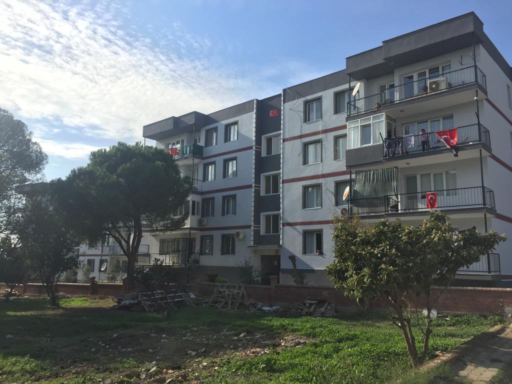�zmir Konak Mantolama