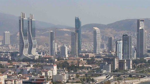 �zmirde Mantolama